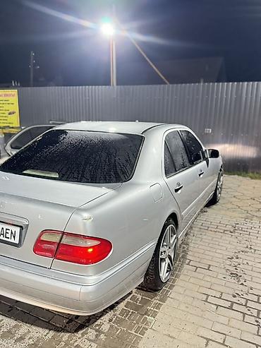 e 63 amg: Mercedes-Benz E-Class: 2000 г., 3.2 л, Автомат, Седан — 3
