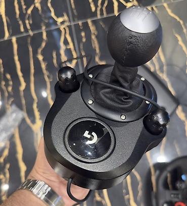 Sükanlar, rullar: Logitech G29 Driving Force sükan dəsti + pedallar + mexaniki sürət — 3