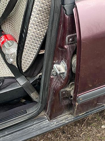 Audi: Audi S4: 1993 г., 2 л, Механика, Бензин, Универсал — 33