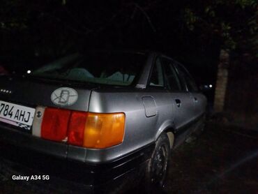 ���������������� ������������ �� ��������������: Audi 80: 1987 г., 1.8 л, Механика, Бензин, Седан