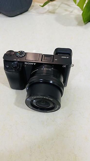 sony alpha a6400: Sony Alpha a6000 güzgüsüz fotoaparat + E PZ 16-50mm f/3.5-5.6 OSS kit — 2