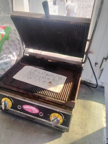 Qril aparatları: Dönər tosteri.Az işlenib👍✅