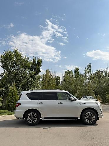 v klass: Nissan Patrol: 2018 г., 5.6 л, Автомат, Бензин, Внедорожник — 7