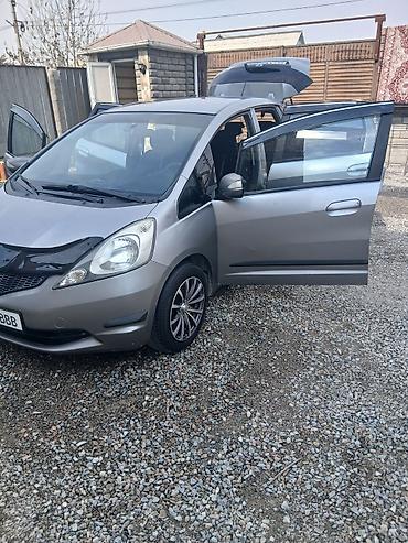 honda jazz битый: Honda Fit: 2010 г., 1.4 л, Автомат, Бензин, Хэтчбэк — 8