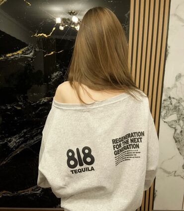 бюстгальтер с открытой спиной: Новый Свитшот oversize с открытым плечом - Свободный крой с