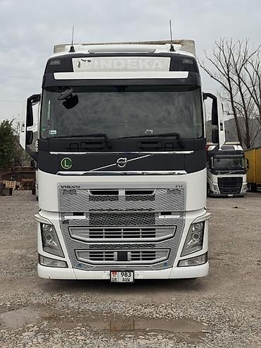 Тягачи: Тягач, Volvo, 2017 г., Тентованный — 1