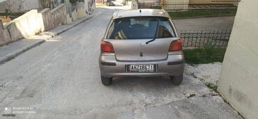Toyota: Toyota Yaris: 1.3 l. | 2004 έ. Χάτσμπακ — 2