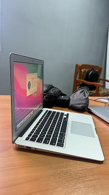Ноутбуки Apple (MacBook): Apple MacBook Air 13" Характеристики: - Дисплей (1440×900) — 3