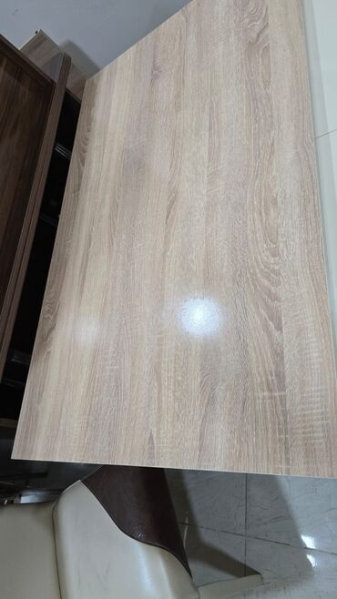 Mətbəx mebeli: Mebel dəsti – mətbəx/iş otağı üçün Tərkib: - Alt tumbalı şkaf: sol — 7