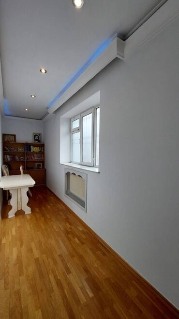 Bağ evlərinin satışı: Bakı, Yasamal, 420 kv. m, 7 otaqlı, Hovuzlu, Kanalizasiya, Kombi, Qaz -da lalafo.az — 17 Bağ evlərinin satışı: Bakı, Yasamal, 420 kv. m, 7 otaqlı, Hovuzlu, Kanalizasiya, Kombi, Qaz — 17