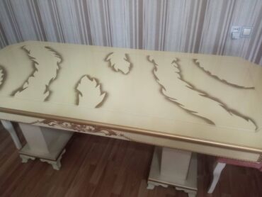 Qonaq otağı dəstləri: Yeni, Dolab, Komod, Masa və oturacaqlar — 4