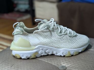 насос для члена: Мужские кроссовки, 42.5, Nike, Б/у, цвет - Бежевый, Самовывоз