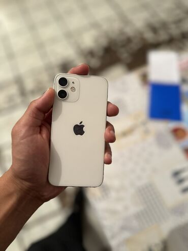 нашли телефон: IPhone 12 mini, Б/у, 128 ГБ, Белый, 80 %