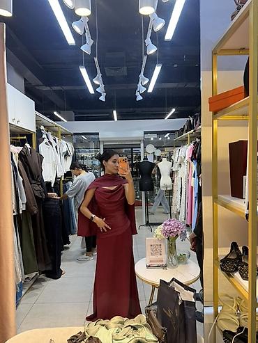 acne studio: Вечернее платье, Русалка, Длинная модель, Без рукавов, Шлейф, XS, S, M — 2