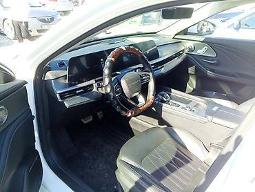 Chery: Chery : 2023 г., 2 л, Робот, Бензин, Седан — 5