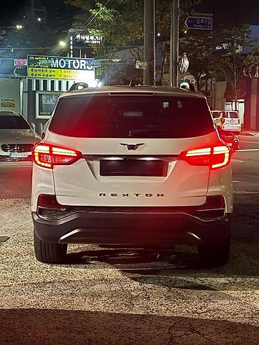 lexus 570 2010: Ssangyong Rexton: 2020 г., Внедорожник — 10
