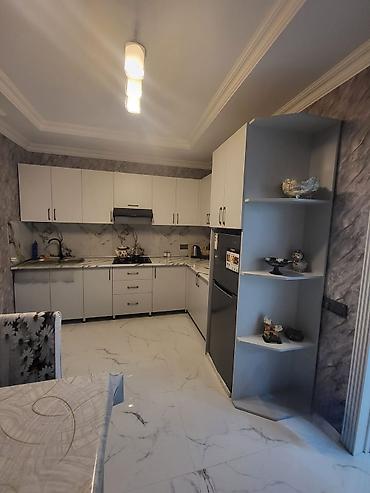 əmircanda həyət evləri: 250 kv. m, 7 otaqlı, İnternet, Telefon, Su — 7