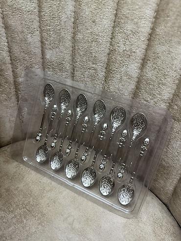 12-lik dekorativ çay qaşığı dəsti - Material: metal ərintisi, gümüşü