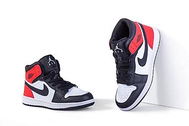 nike tb: Nike Air Jordan 1 Mid – košarkaške patike - Model: Air Jordan 1 Mid - — 1