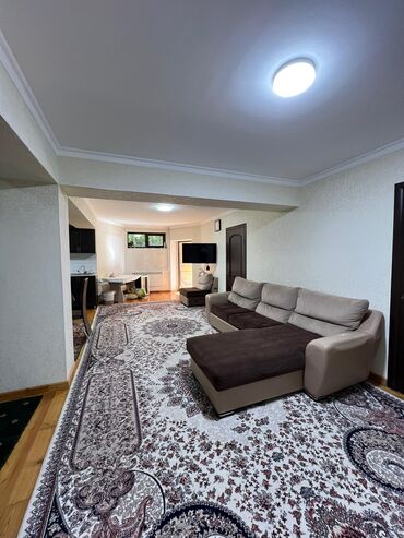 долгосрочная аренда домов бишкек: Дом, 300 м², 8 комнат, Агентство недвижимости, Евроремонт