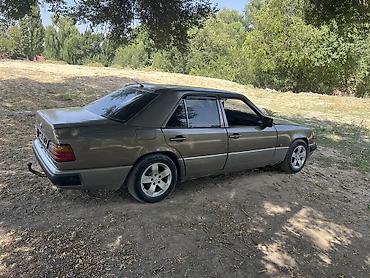 ли 9 авто: Mercedes-Benz W124: 1990 г., 2.3 л, Механика, Бензин, Седан — 2