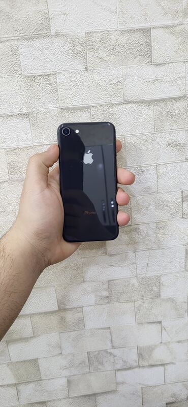 Apple iPhone: IPhone 8, 64 GB, Black Titanium, Barmaq izi