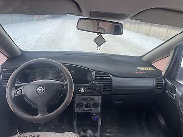 Opel: Opel Zafira: 2001 г., 2 л, Механика, Дизель, Минивэн — 9