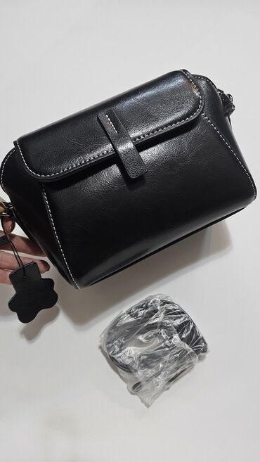 Классические сумки: Натуральная кожа!

Сумки из натуральной кожи! — 20