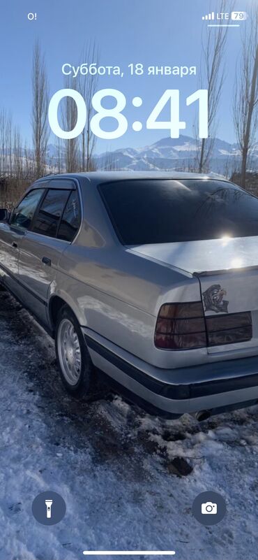 BMW: BMW 525: 1990 г., 2 л, Механика, Бензин, Седан