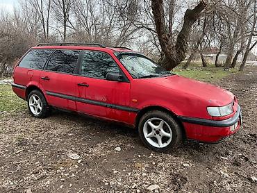 Volkswagen: Volkswagen Passat Variant: 1994 г., 2 л, Механика, Бензин, Универсал — 2