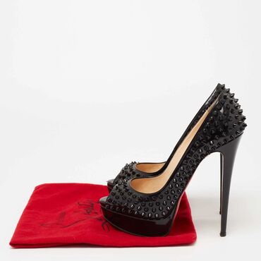 metalik srebrne sandale: Sandals, 38.5