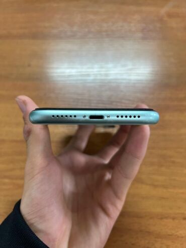 купить нинтендо свитч олед: IPhone 11, Зеленый, 78 %