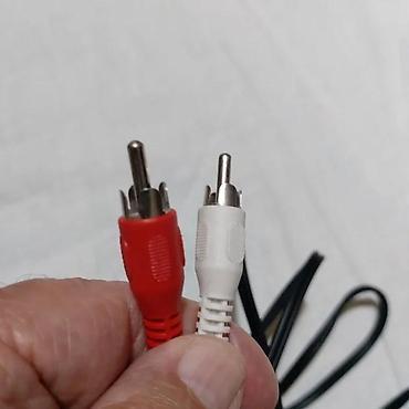 gobleni katalog: AUDIO KABEL 3,5 MM NA RCA 3 MET. | Nov (nekorišten) audio kabel sa — 1