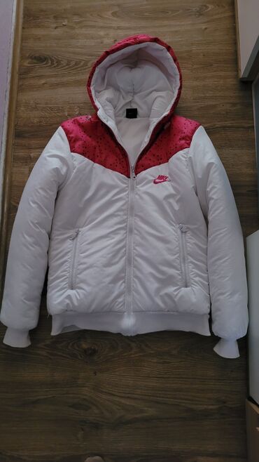 superdry bela jakna: Nike, L (EU 40), Sa postavom, Vata