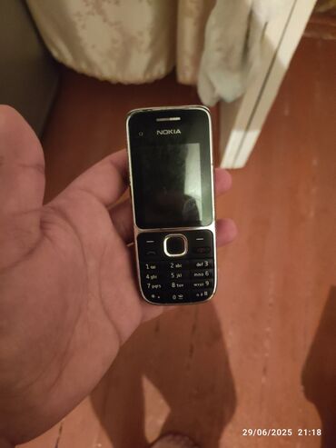 телефон флай фс 527: Nokia C2, < 2 ГБ, цвет - Серебристый, Кнопочный