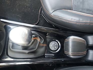 Peugeot: Peugeot 2008: 1.6 l | 2015 г. 194000 km Crossover — 22