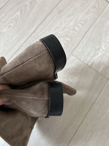 Çəkmələr: Çəkmə, Ölçü: 36, rəng - Bej, İşlənmiş — 9