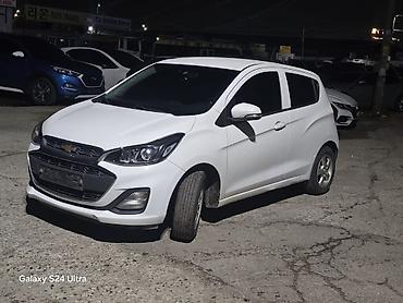 Chevrolet Spark: 2020 г., 1 л, Автомат, Бензин, Хэтчбэк