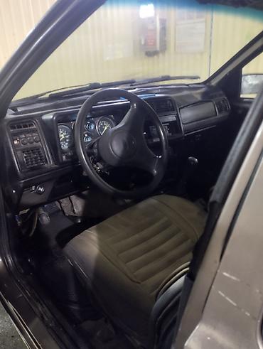 Ford: Ford Sierra: 1989 г., 2 л, Механика, Бензин, Седан — 6