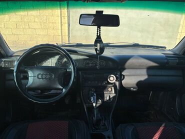 Audi: Audi A6: 1995 г., Механика, Бензин, Седан — 6