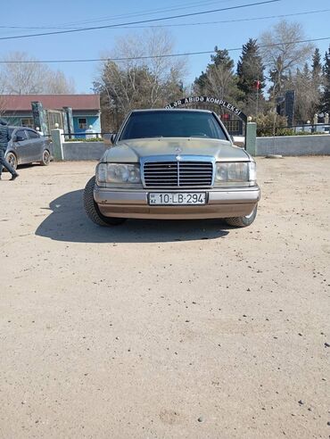 turbo az mercedes panorama: Mercedes-Benz 200: 2 l | 1990 il Sedan