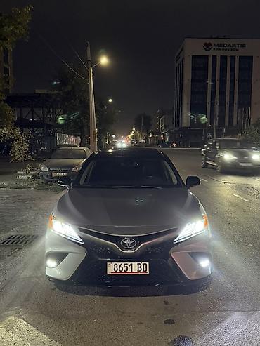 Toyota: Toyota Camry: 2018 г., 2.5 л, Автомат, Бензин, Седан — 2