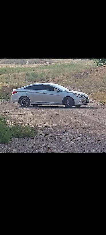 лобовое стекло subaru outback: Hyundai Sonata: 2013 г., Седан — 2