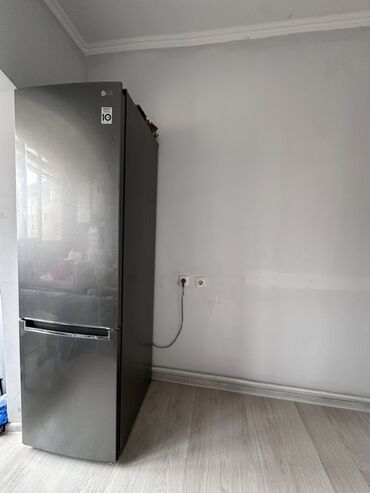 ош муздаткычтар: Муздаткыч LG, Колдонулган, Эки камералуу