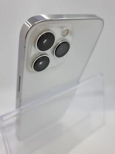 Apple iPhone: Apple iPhone (serija Pro) – srebrna boja - Ekran: 6.1" Super Retina — 5