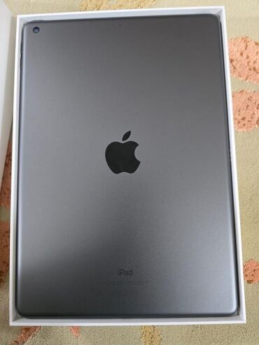 Apple iPad: I pad YENIDIR Istifade olunmayib. Qiymet 400 man son Unvan