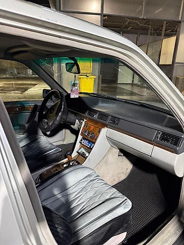 Mercedes-Benz: Mercedes-Benz W124: 1994 г., 2.2 л, Механика, Бензин, Седан — 5