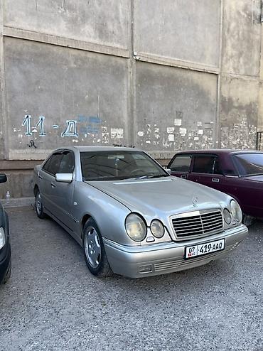 молдинги w210: Mercedes-Benz E-Class: 1997 г., Седан — 2