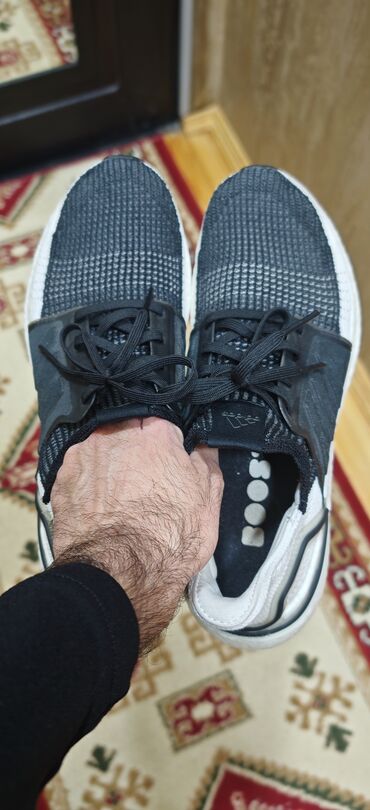 Krasofkalar və idman ayaqqabıları: Orginal Adidas Boost. Avropadan almışam bilən bilir nə olan -da lalafo.az — 8 Krasofkalar və idman ayaqqabıları: Orginal Adidas Boost. Avropadan almışam bilən bilir nə olan — 8