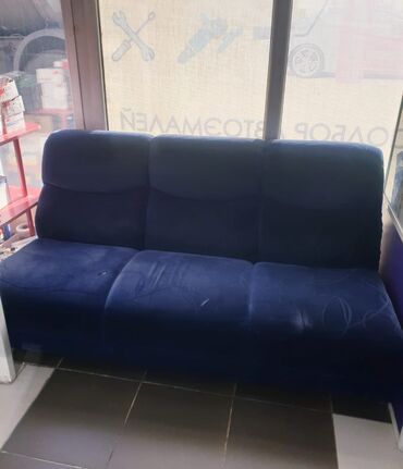 диваны советские: Угловой диван, цвет - Синий, Б/у